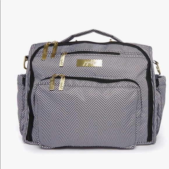 Ju-Ju-Be Handbags - Jujube B.F.F. Diaper Bag and changing pad